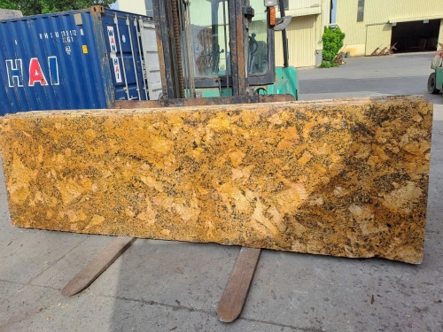 Đá Granite Alaska Gold