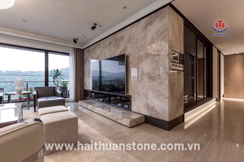 How to incorporate natural stone in interior decoration to bring out the best effect